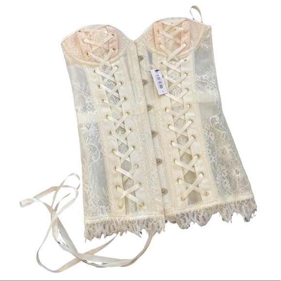 Adore Me Other - NWT Adore Me White Lace Corset - Small